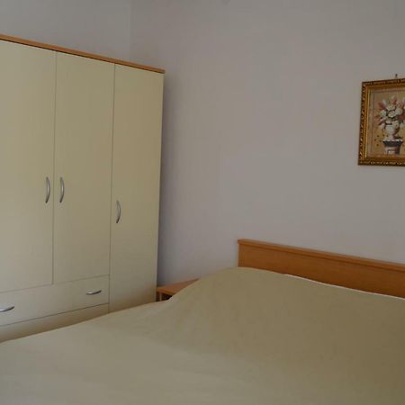 Apartments Antonio Baška Eksteriør billede